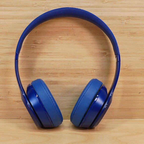 Beats by Dr. Dre Solo2 Wired Over the Ear Headphones, Model B0518, Blue - Picture 2 of 10